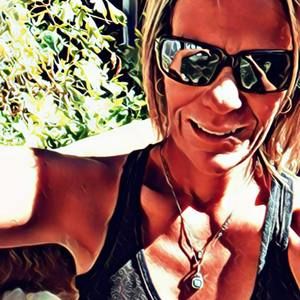 Meet your Posher, Cara